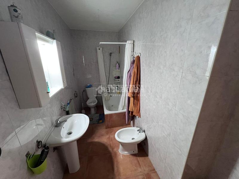 Foto 92961628-d1f6-4e18-9292-9a09c8d9d320. Piso  en venta en Ctra. Circunvalación - La Magdalena Jaén