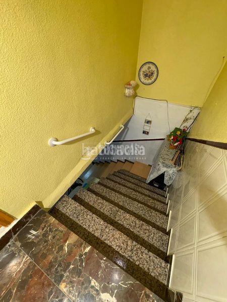 Foto 0ae9447c-e270-4ed2-ac10-d983fb30e095. Casa aparellada a Santa Isabel Jaén