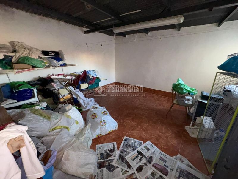 Foto e1db4546-f0e8-452f-8c07-6b07175cfbb3. Casa aparellada a Santa Isabel Jaén