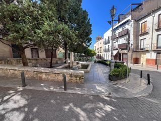 Doppelhaus in Ctra. Circunvalación - La Magdalena. Casa en venta en jaén