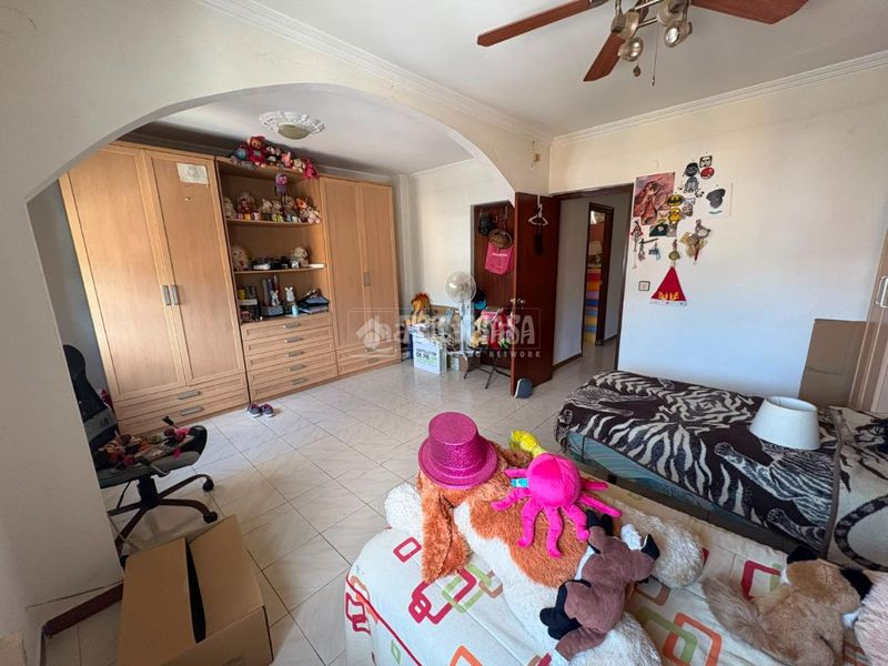 Foto 43b7300f-e35c-4ed7-b6b7-699cd10537a3. Towny house with pool in Villares (Los)