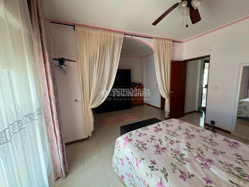 Foto 9ada9fce-e900-460d-9353-5b0a0e437d07. Towny house with pool in Villares (Los)