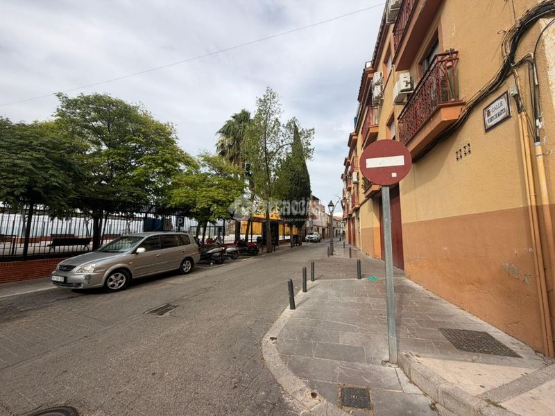 Foto 86ac6f43-36df-4324-a84b-3d32e68e1e77. Casa a Ctra. Circunvalación - La Magdalena Jaén
