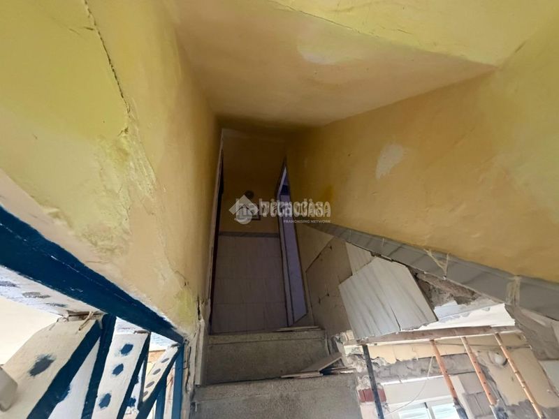 Foto fa000125-93ff-4cb8-b4a2-dfc4740e855e. Casa a Ctra. Circunvalación - La Magdalena Jaén