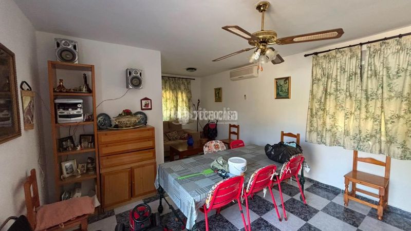 Foto db322479-cbb8-438b-8ee2-7d72f8f5a7e3. Masia amb calefacció aparcament a San Bartolomé - Millán de Priego Jaén