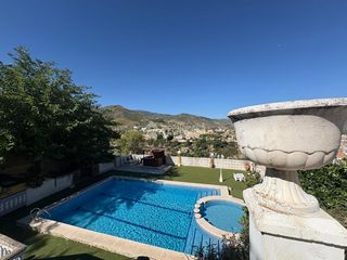 House in Villares (Los). Casa en venta en los villares