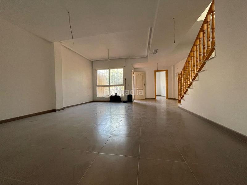 Foto d3d13fa8-89a1-45f7-ba55-62d36ddd4f88. Zweistöckige wohnung mit parking in Barrio Peral-San Félix Cartagena