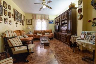 Appartement en Alameda. Cntrico piso en paseo alfonso xiii
