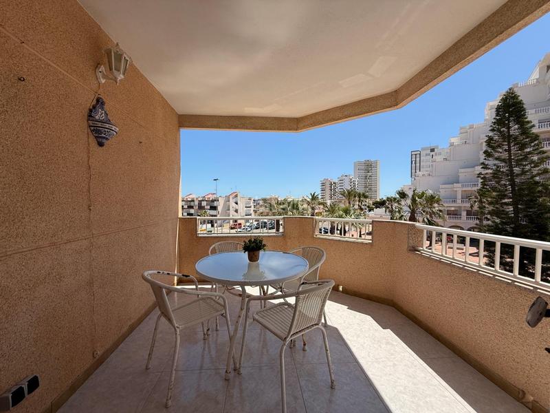 Foto 352792f4-1830-4ac8-99a0-1e8a465c3fec. Apartament amb aparcament piscina a Entremares Manga del Mar Menor (La)