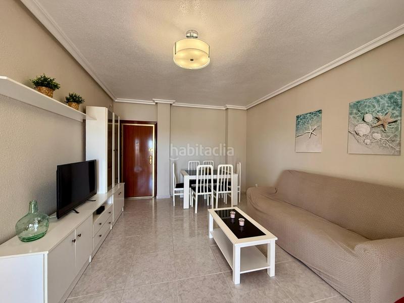 Foto bb279b7d-1dc8-4f55-8e9d-e785fcd2fe02. Apartament amb aparcament piscina a Entremares Manga del Mar Menor (La)