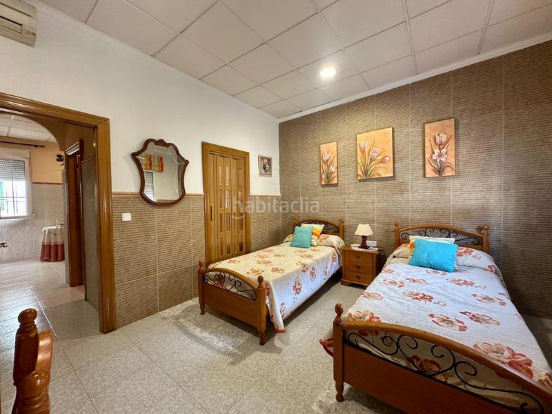 Foto a466db56-62f5-47c7-8f51-b1f5d23fbfd4. Alquiler casa gran plata baja en alquiler en barrio peral en Cartagena
