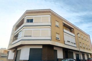 Pis a Barrio de la Concepción. Estupendo piso  cochera en el barrio de la concepción