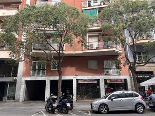 Autoparkplatz in Carrer carrer de còrsega 505. Garaje en calle còrsega, 505