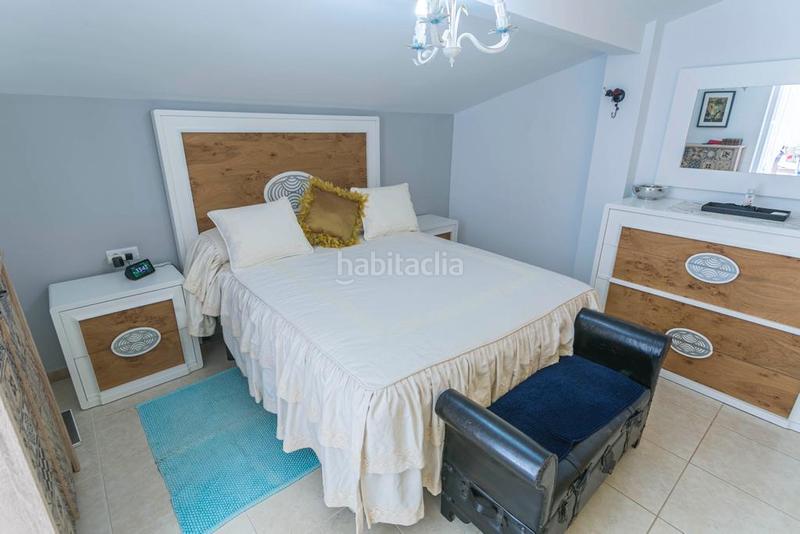 Foto 2e35f1b0-3aac-4f90-aed8-3494766f5d21. Dúplex duplex en venta costa con 2 dormitorios y piscina vistas al mar en Torrox