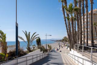 Etagenwohnung  Avenida esperanto. Piso en venta torrox costa con 3 dormitorios, garaje y piscina