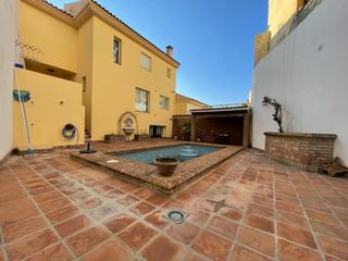 Xalet  Calle paraiso. Chalet en venta velez-malaga con 5 dormitorios con piscina