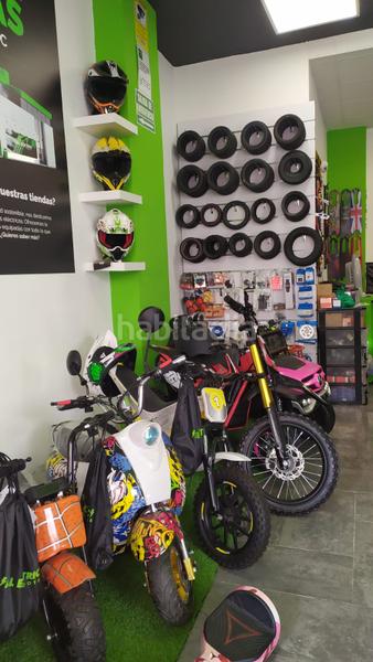 Foto a6f275e9-3077-4452-a3b3-823f51108742. Trapasso locale commerciale con riscaldamento in Chaparil - Torrecilla - Punta Lara Nerja