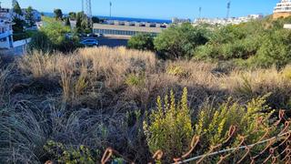Terreny residencial a Calle saturno 4a. Parcela en venta nerja con 1284 m2 de terreno y 650 m2 de techo