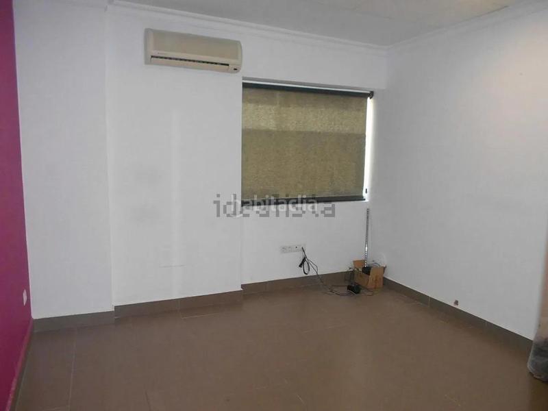 Foto 37daad08-503c-4043-a4ce-c4319465333d. Geschäftsraum in calle cristo 35d in Hispanidad - Vivar Téllez Vélez - Málaga