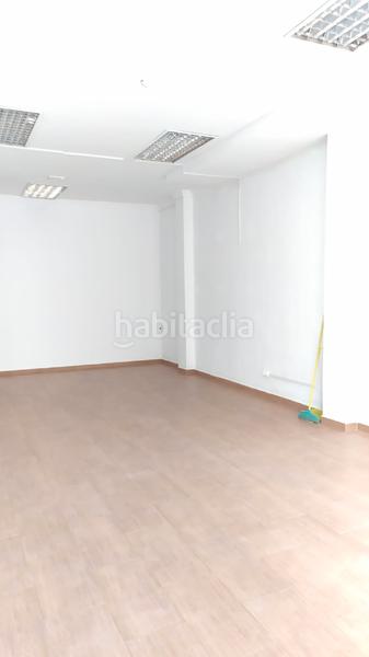 Foto 63f679db-37cc-4317-8c4b-d02223cead27. Alquiler local comercial en calle doctor fleming 44 local de alquiler Centro en Torre del Mar