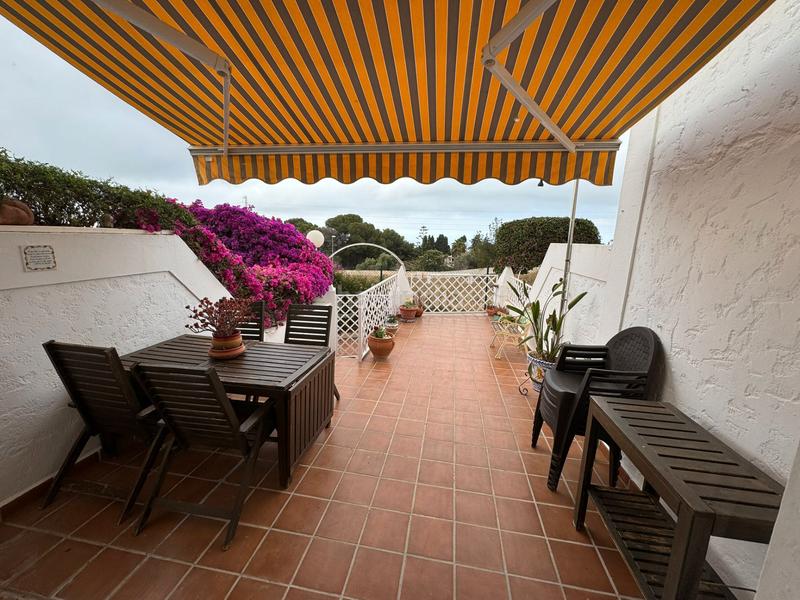 Foto 259c7a01-5c82-4035-b5e5-75f42c654eae. Affitto chalet in calle los álamos 41a in Capistrano Nerja