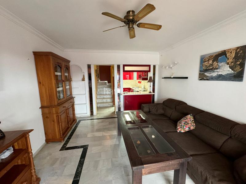 Foto fe87c1f3-1ce5-4728-a03d-88c9cd5043a6. Affitto chalet in calle los álamos 41a in Capistrano Nerja