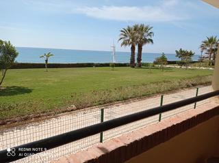 Apartamento en N/a. Apartamento en venta torrox costa ( 1 linea de playa peñoncillo)