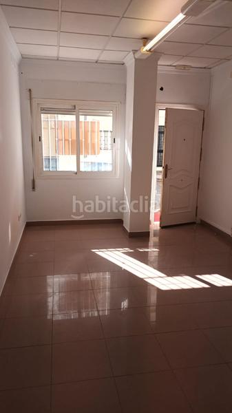 Foto 07ee2d33-adb7-4753-b646-e0f1720a9400. Lloguer local comercial a calle el chaparil 12 a Nerja