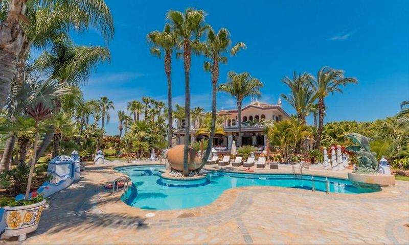 Foto 8b32cb66-0826-4252-93d8-c90af1a469b9. Xalet a calle guadalhorce 15 a Centro Alhaurín de la Torre