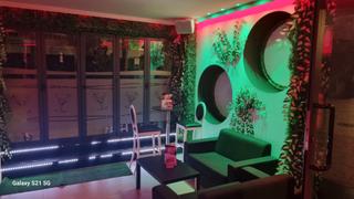 Rent Business premise in Calle el chaparil 5. Cafeteria-teteria en traspaso nerja centro