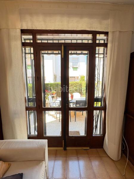 Foto 629cacd9-600a-43be-b060-0fac1679da55. Casa adossada a avenida esperanto 138 a Centro Internacional Torrox