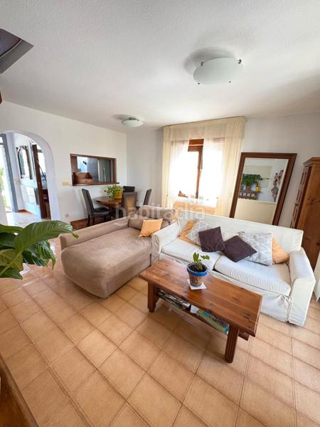 Foto f73de9f5-9da4-48eb-9754-e543d3184955. Casa adossada a avenida esperanto 138 a Centro Internacional Torrox