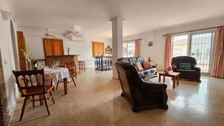 Chalet à Urbanización beach club 307. Chalet en venta torrox costa 4 dormitorios y piscina