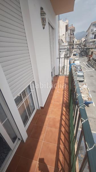 Foto 4c2a41ae-48b8-4428-b0d3-4a6b7699c936. Piso en calle almirante ferrándiz 23 piso en venta con 3 dormitorios Centro en Nerja