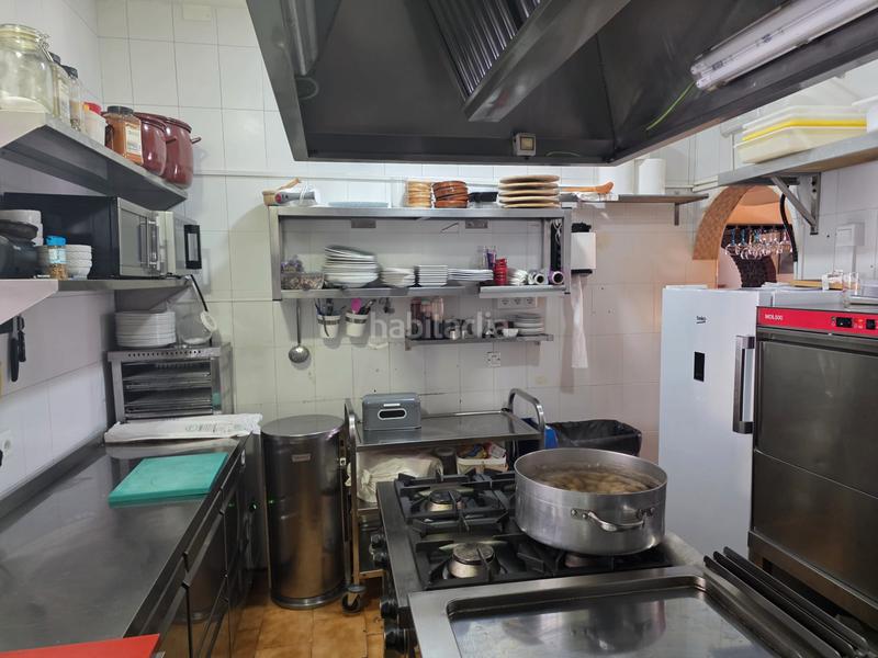 Foto 12787420-60fd-447a-b1ea-8a55af8b2851. Location local commercial dans plaza la marina 18t dans Nerja