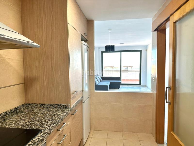 Foto 4ecbb282-5a52-4d7c-8be8-df275faef5a3. Alquiler apartamento en calle saturno 4a apartamento de alquiler con 2 dormitorios y piscina en Nerja