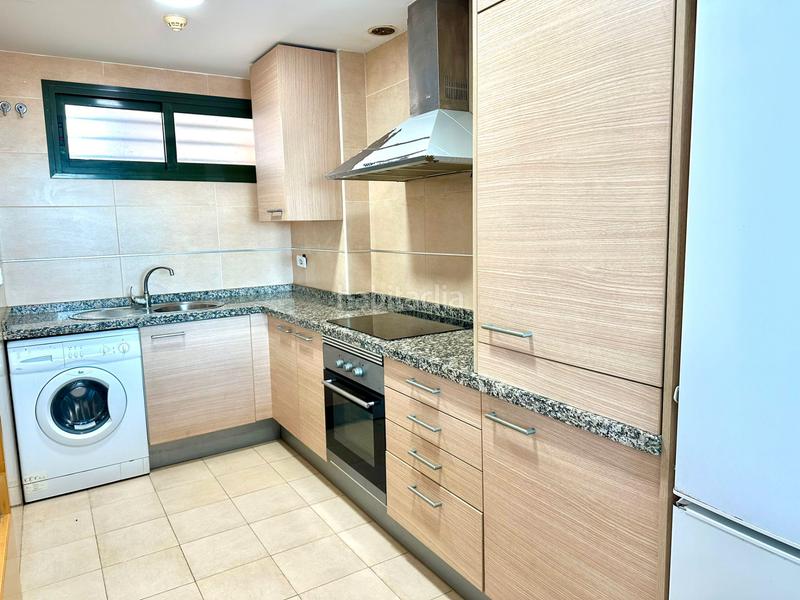Foto 3edb8ef3-acfe-44d6-b166-66e99769ff67. Lloguer apartament a calle saturno 4a a Almijara Nerja