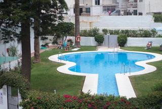 Apartament a Calle málaga 27. Apartamento en venta nerja con 1 dormitorio y piscina