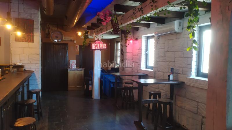 Foto 7d4993a9-d965-4f7e-a47a-2ff47e658345. Alquiler local comercial en paseo larios 20 bar-cafeteria de alquiler en Torre del Mar