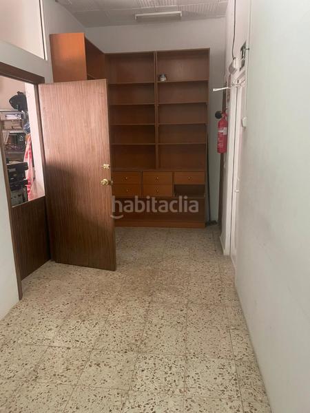 Foto 3f8cf682-6669-4d9a-83fc-d798c2c4b80c. Local comercial en calle bronce 37 local en venta con 135 m2 en Nerja