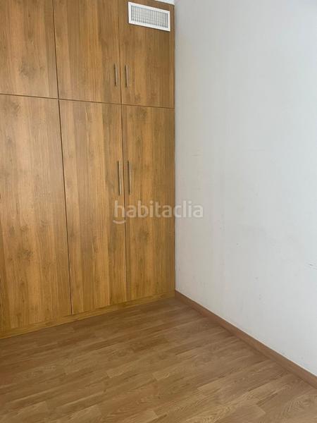 Foto f5801554-abbc-4d4b-b1e3-5bf43e5b0cfb. Local comercial en calle bronce 37 local en venta con 135 m2 en Nerja