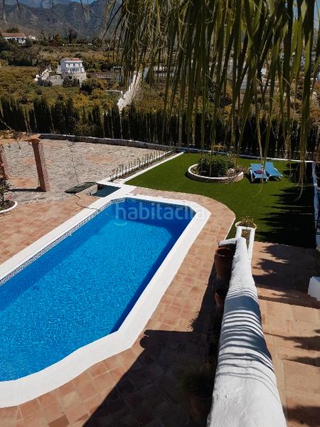 Foto 5dd26c25-07e4-4a65-8d00-68389a3c7c14. Miete chalet in calle copérnico 2 in Avda Pescia - Ctra de Frigiliana Nerja