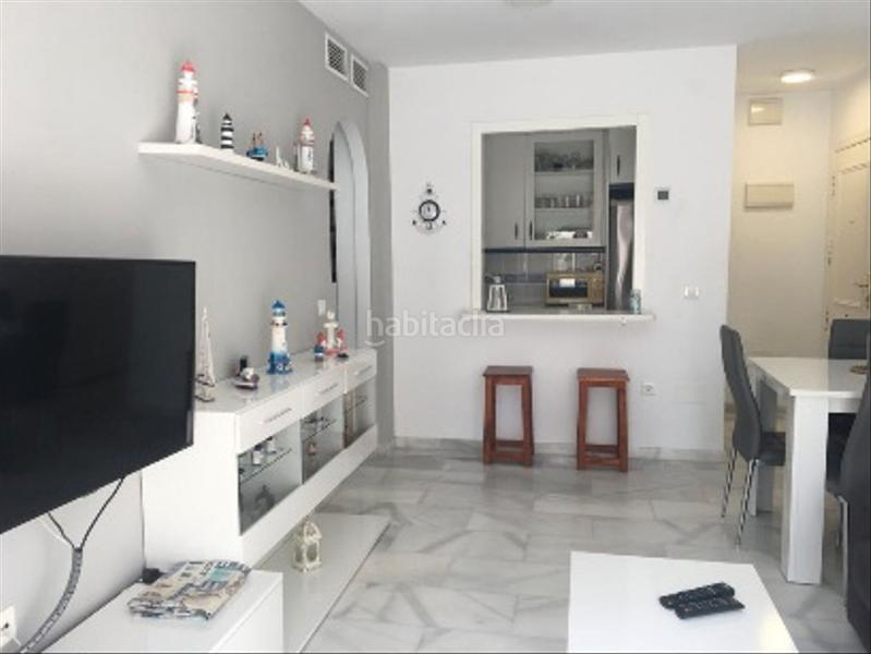 Foto 8bcceceb-7d87-4201-bb6f-adeea4da2fb9. Location duplex dans urbanización beach club 318 dans Torrox