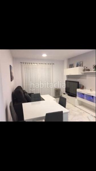 Foto d64c518c-3978-4d70-a47a-79c4145e5a36. Location duplex dans urbanización beach club 318 dans Torrox