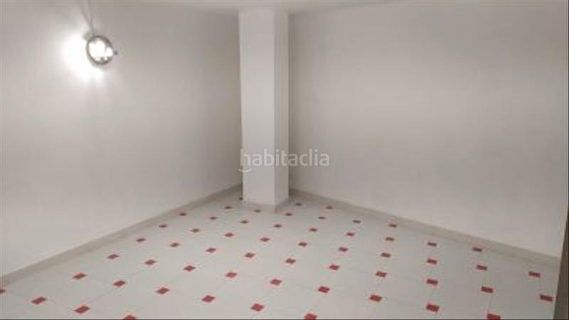 Foto ee49c0c6-aebd-4bb4-8ad2-2b1798ceed72. Lloguer local comercial a calle castilla pérez 26 a Nerja