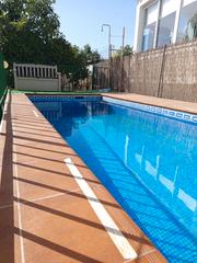 Location Maison  Calle de la exótica 450. Casa de alquiler en nerja con 2 dormitorios y piscina