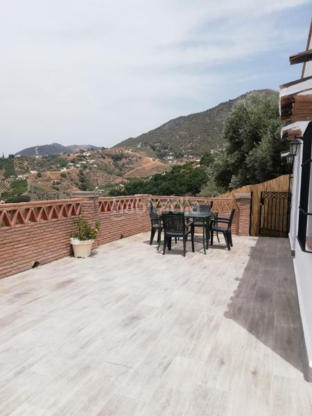 Foto d3a3929c-7f56-4478-8efe-31dc4e17e132. Miete chalet in camino de la cruz 13 in Frigiliana