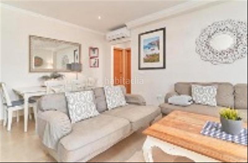 Foto 7a5dfab2-b87b-4312-a7c0-8d23262a19df. Alquiler piso en plaza de españa 8 piso de alquiler con 3 dormitorios, garaje y trastero en Nerja