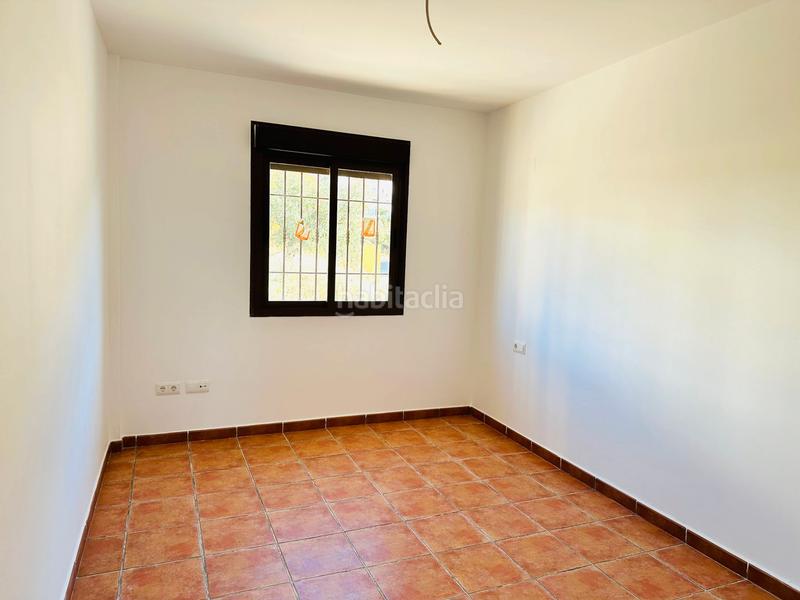 Foto 0cce4c72-edf7-432d-8203-eb99394dfe98. Lloguer apartament a camino los huertos 33 a Alcaucín