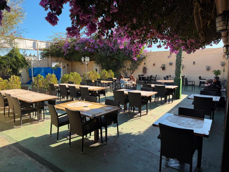 Foto ba51dd04-6fa2-4e03-9542-ef66f63cc696. Lloguer local comercial a plaza balcón de europa 2 a Nerja